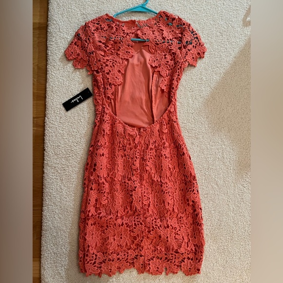 NWT Lulus Lace Dress Size XS - Picture 4 of 6